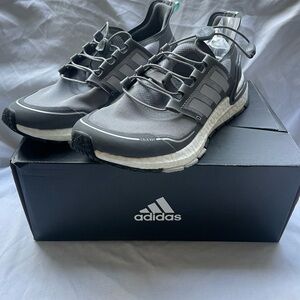 Size 7.5 - adidas Women's Ultraboost Cold.rdy Running‎ Shoes NIB